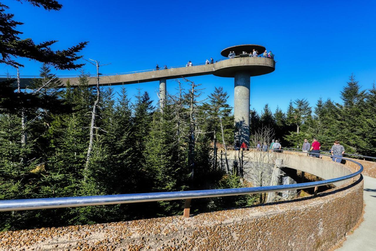 Nature'S Paradise Pigeon Forge Buitenkant foto